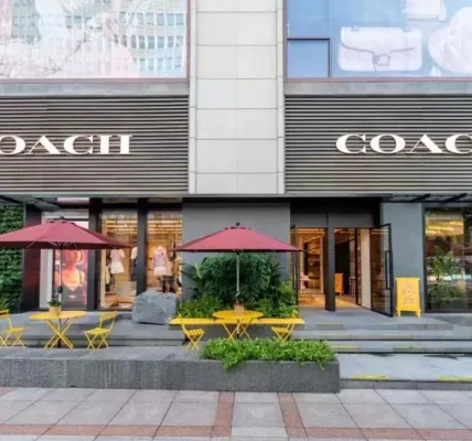 上海COACH咖啡店